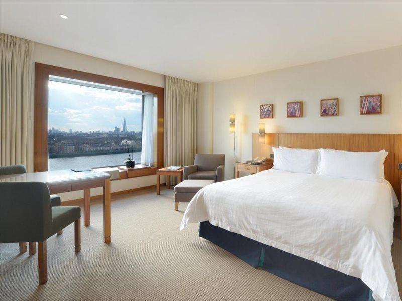 Canary Riverside Plaza Hotel London Kültér fotó A room at the InterContinental London - The O2